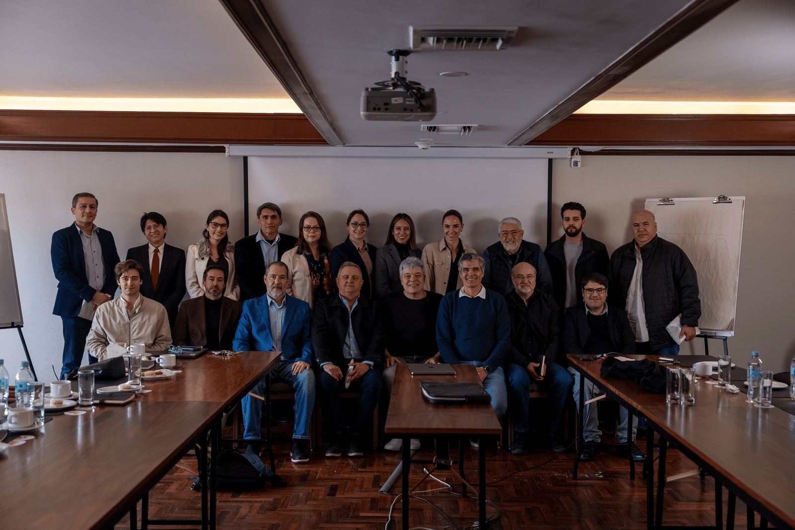 🇧🇴 Santa Cruz alineó el BIM bajo protocolo: crónica del Conversatorio en el hotel Los Tajibos